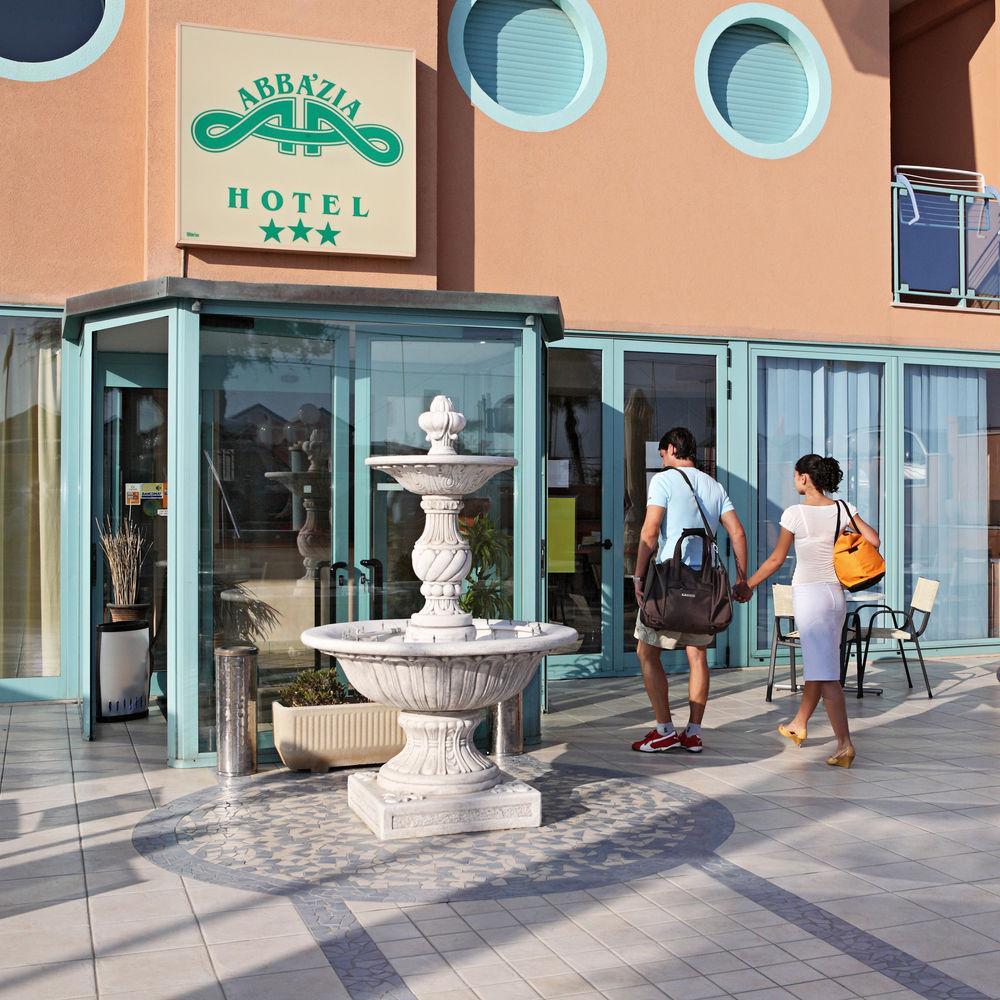 Abbazia Club Hotel Marotta Exterior foto